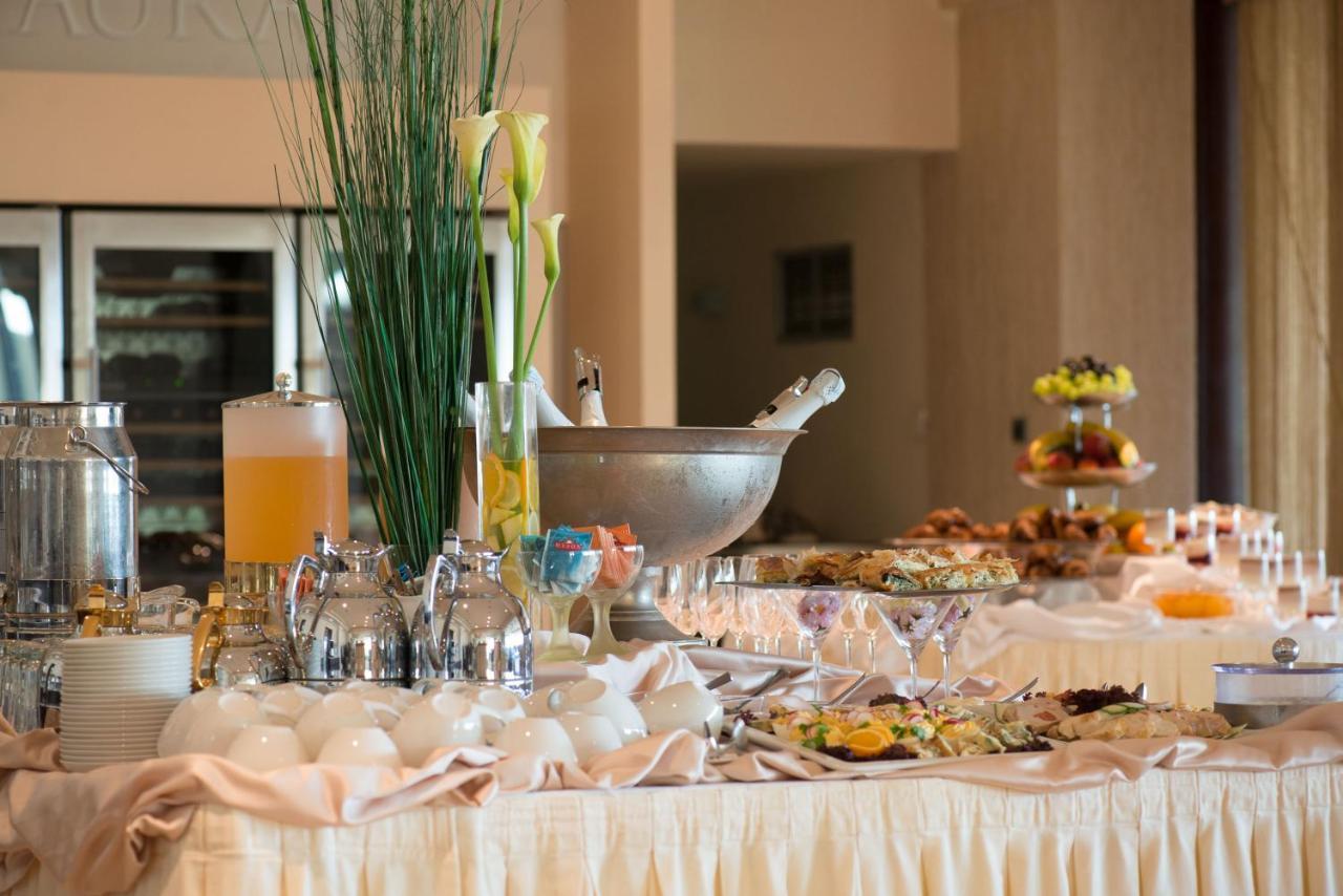 Ambassador Apartments Petrovac المظهر الخارجي الصورة