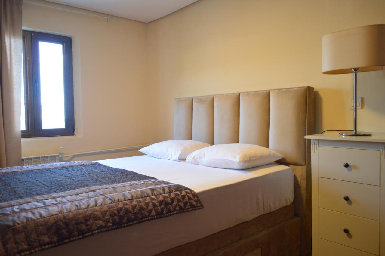 Ambassador Apartments Petrovac المظهر الخارجي الصورة